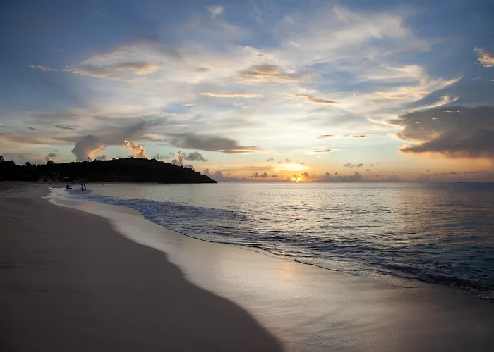 Galley Bay Resort & Spa (Adults Only)