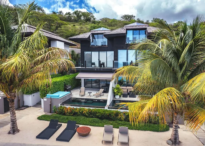Tamarind Hills Resort & Villas